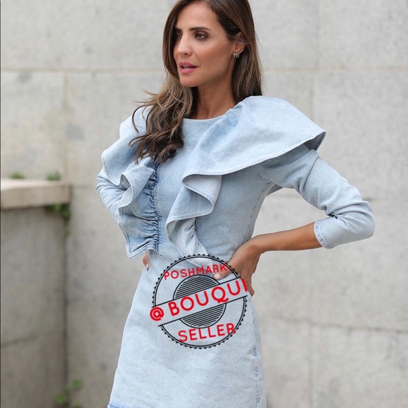 BLOGGERS FAVORITE ZARA RUFFLED SHORT DENIM DRESS - Picture 5 of 9